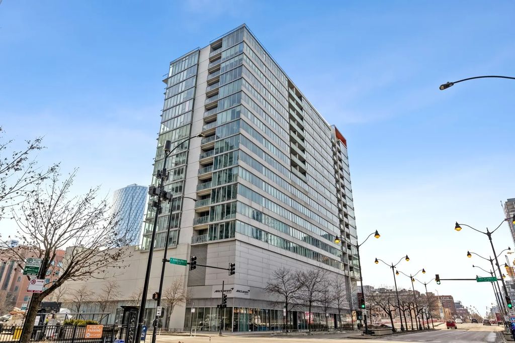 659 W Randolph Street 909, Chicago