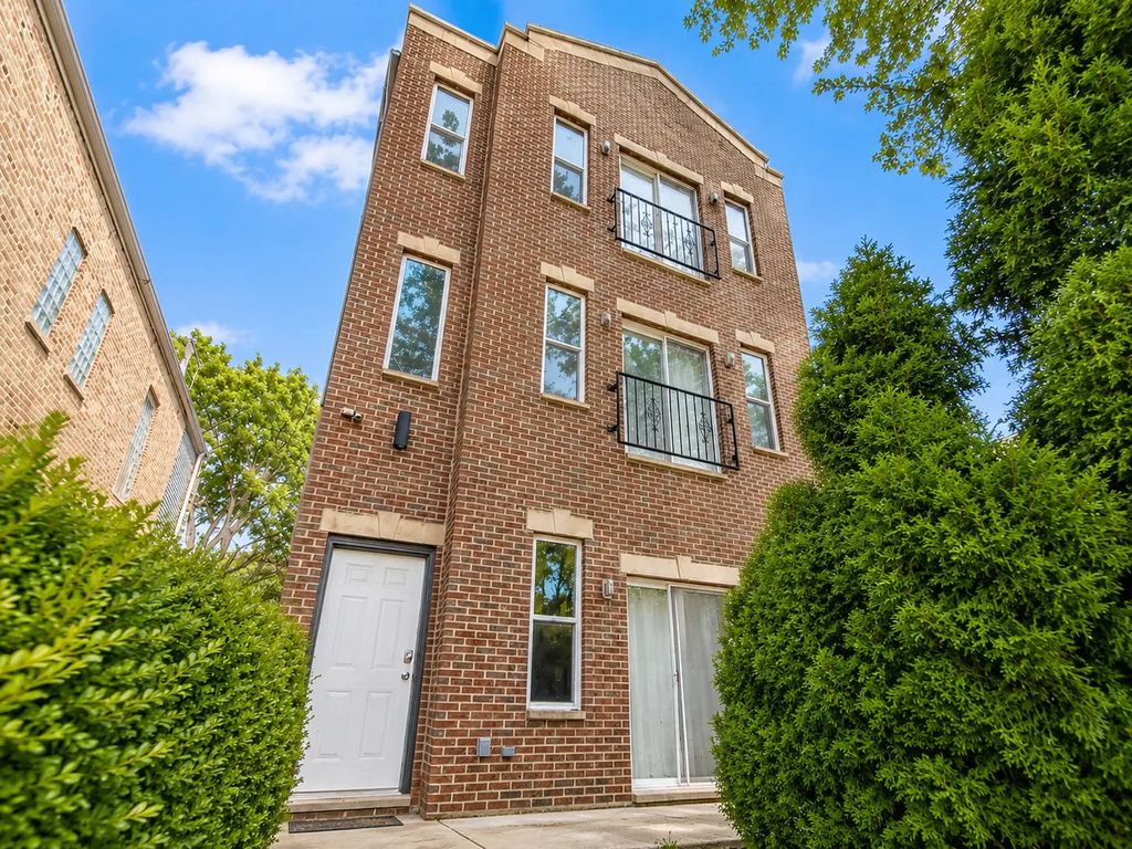 1439 S Keeler Avenue, Chicago