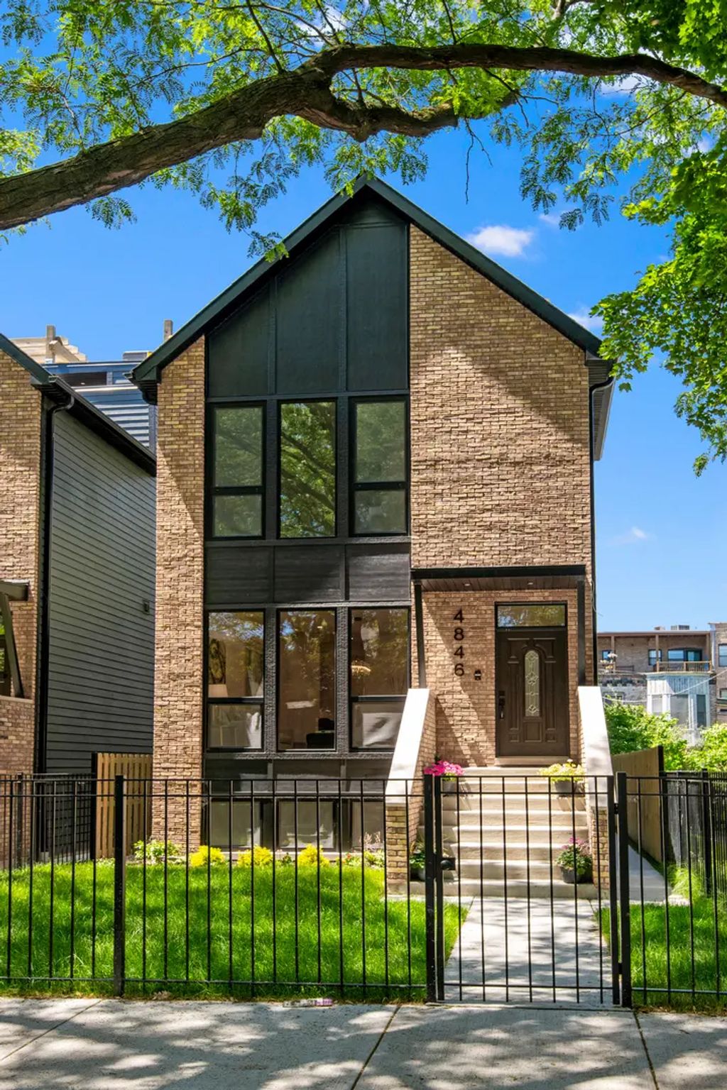 4844 N Hermitage Avenue, Chicago, 60640
