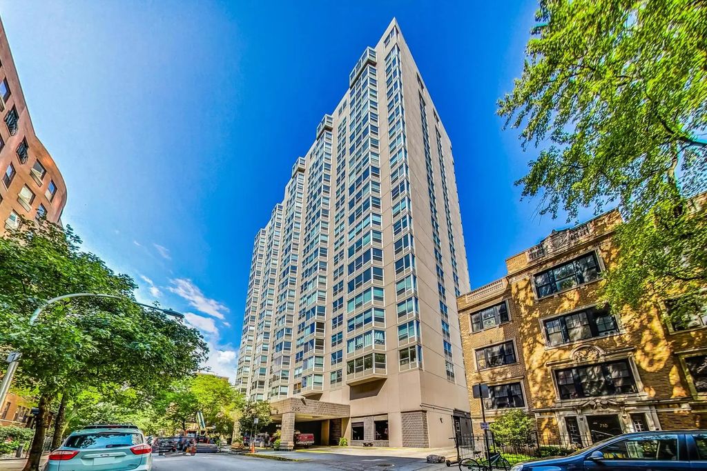 720 W Gordon Terrace 5m, Chicago, 60613