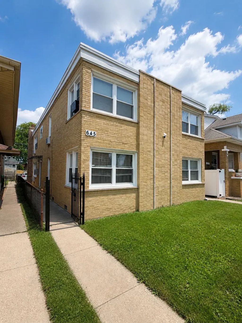 645 23rd Avenue, Bellwood