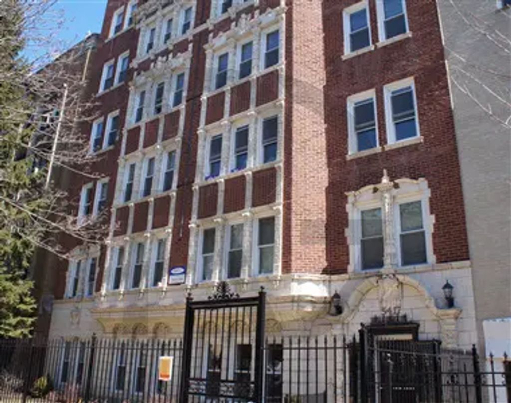 5417 N Kenmore Avenue 403, Chicago