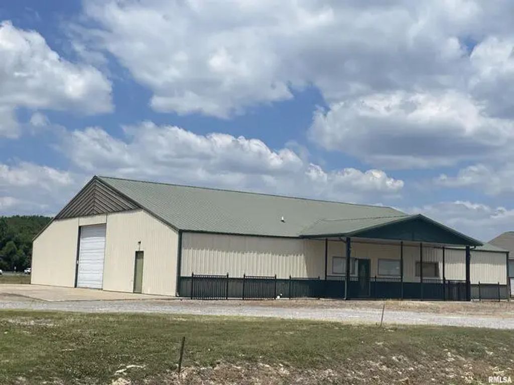 1608 Adams Drive, Marion