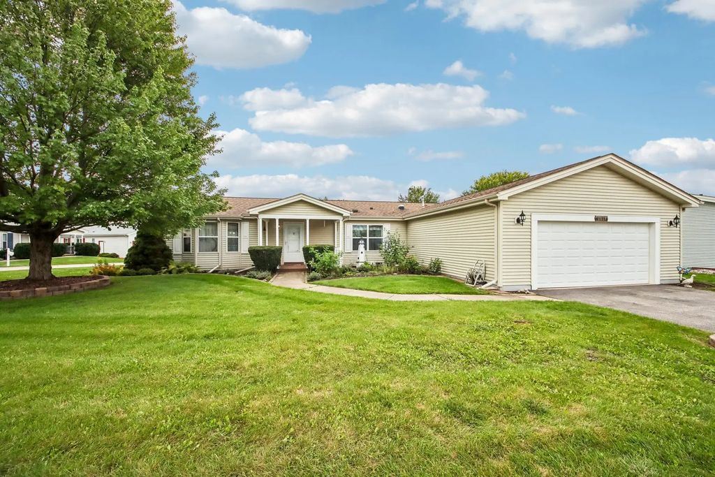 3519 Blue Heron Circle, Grayslake