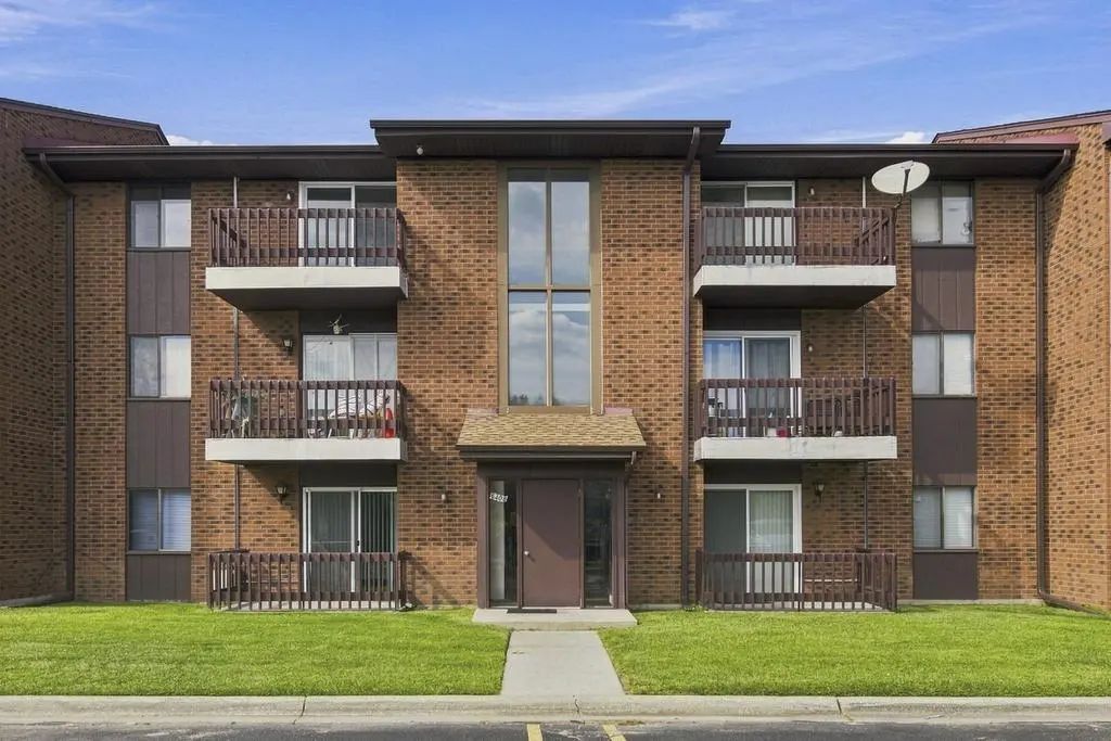 6408 Nature Drive 1w, Oak Forest