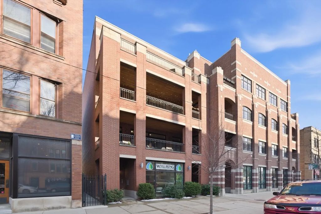4821 N Damen Avenue 4, Chicago, 60625