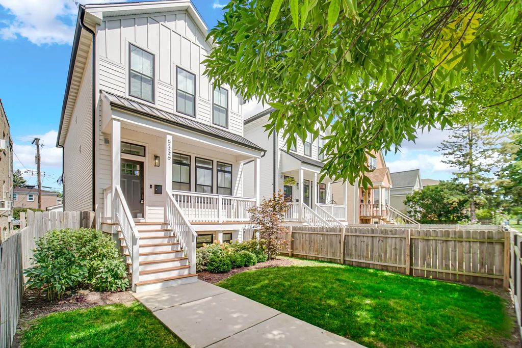 5336 W Leland Avenue, Chicago