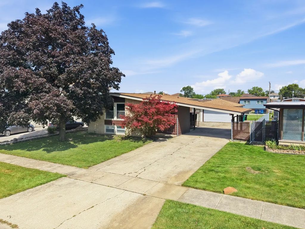 7836 W 80th Place, Bridgeview