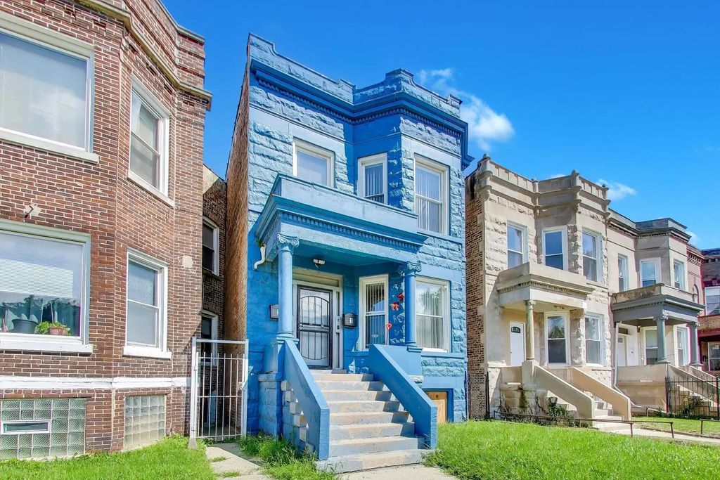 6525 S Peoria Street, Chicago