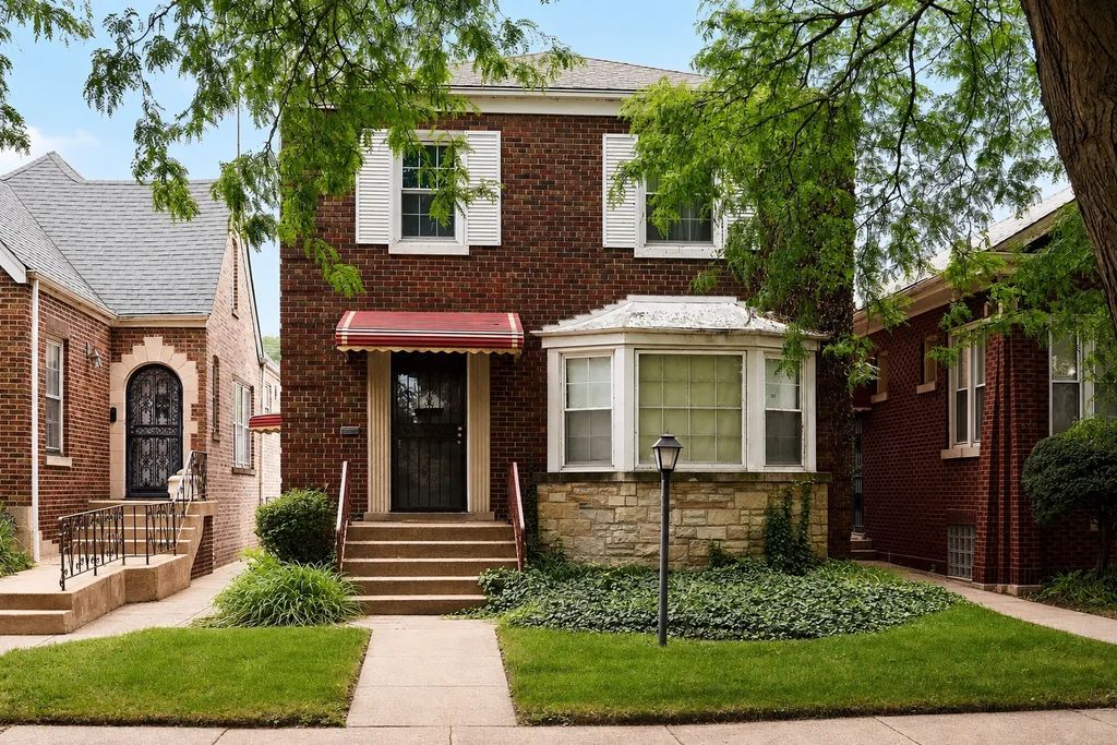 8534 S Vernon Avenue, Chicago, 60619