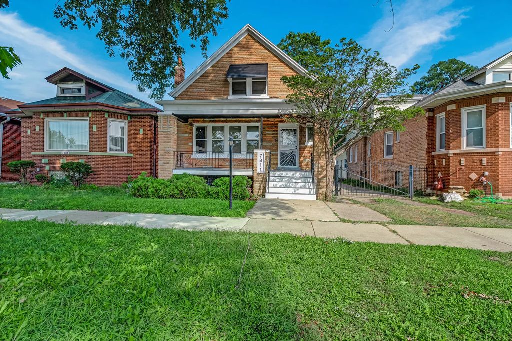 7811 S Wabash Avenue, Chicago