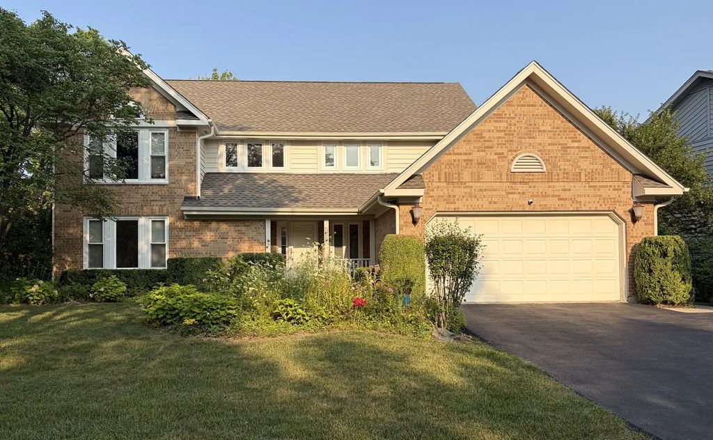 737 Joel Lane, Buffalo Grove