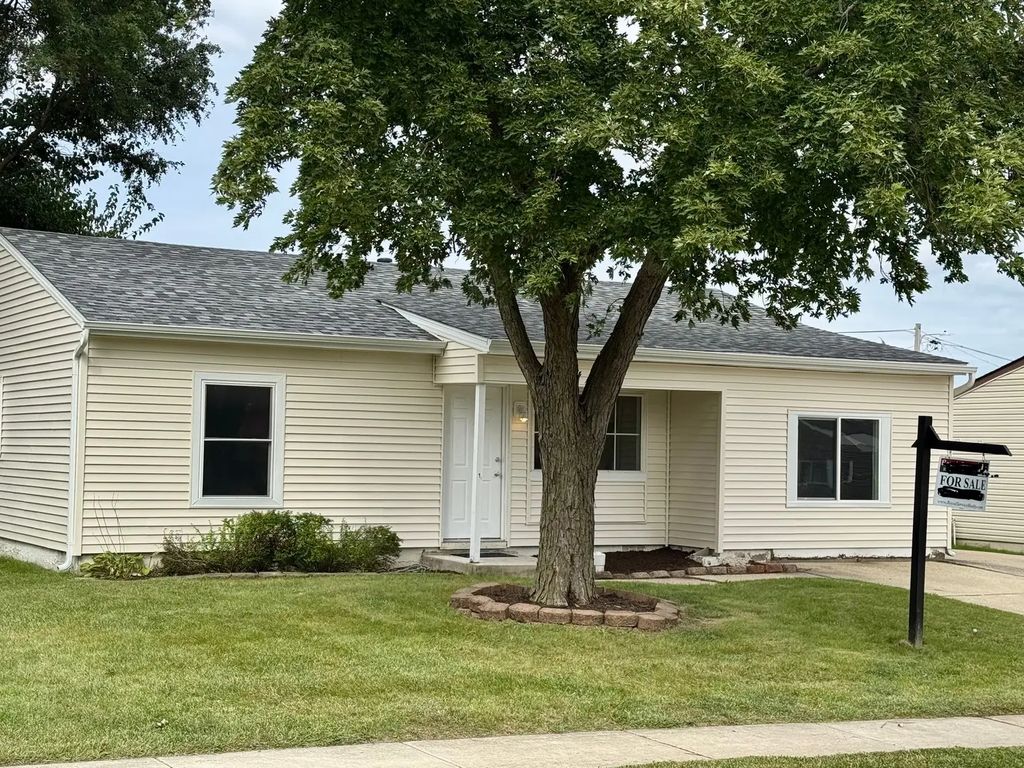 422 Haller Avenue, Romeoville