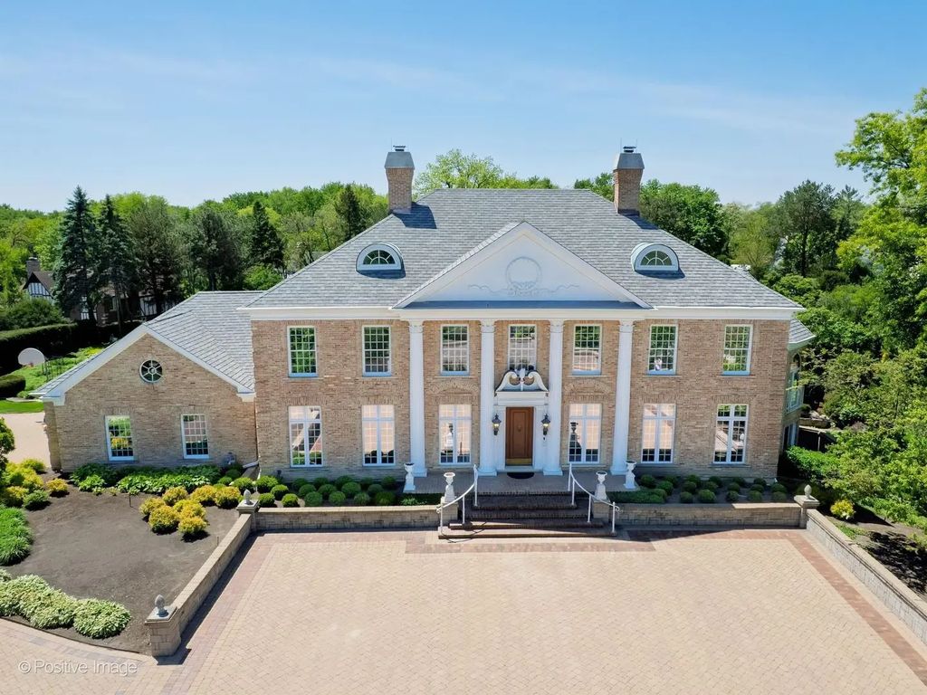 25w471 Plamondon Road, Wheaton