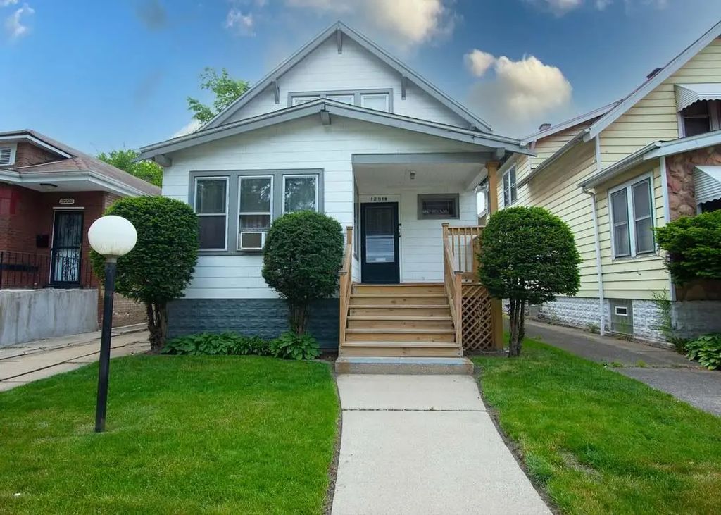 12018 S Wentworth Avenue, Chicago, 60628