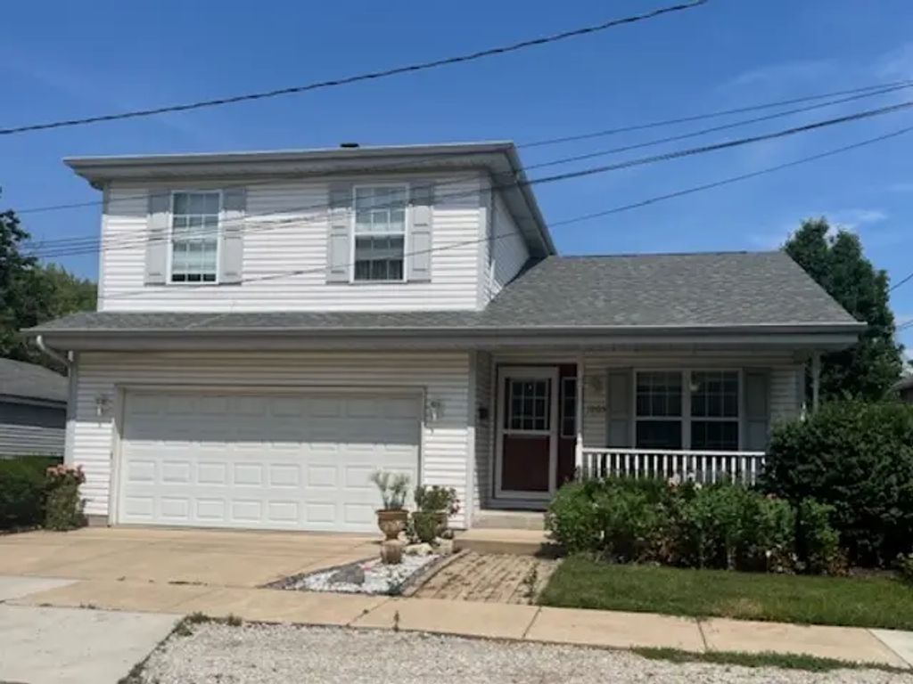 1005 Singer Avenue, Lemont