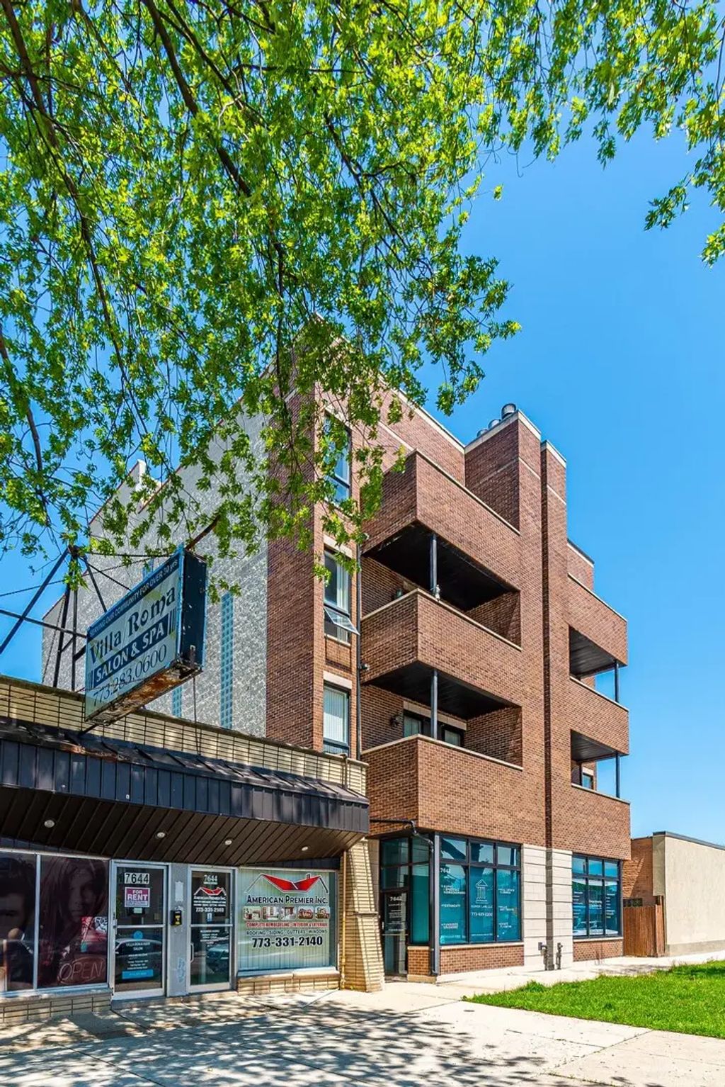 7642 W Belmont Avenue 2, Chicago, 60634