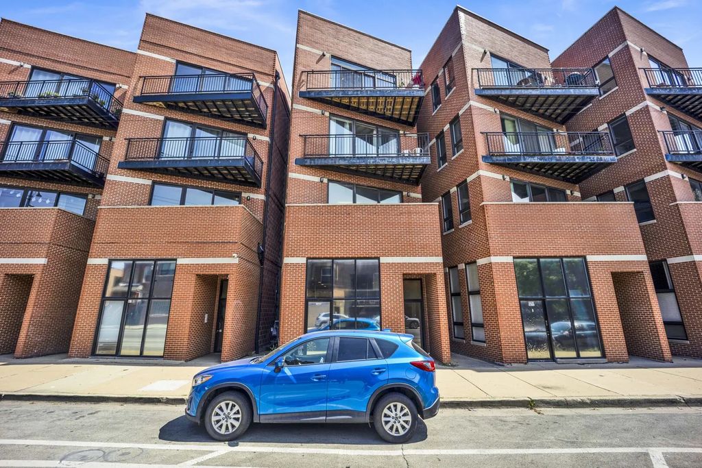 3505 N Elston Avenue 2, Chicago