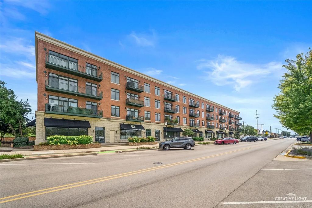 160 S River Street 206, Aurora