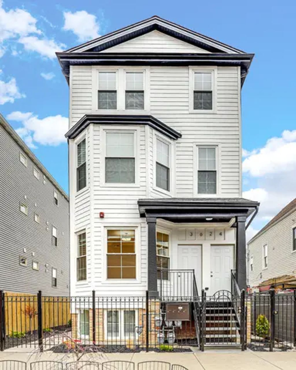 3624 W George Street G, Chicago, 60618