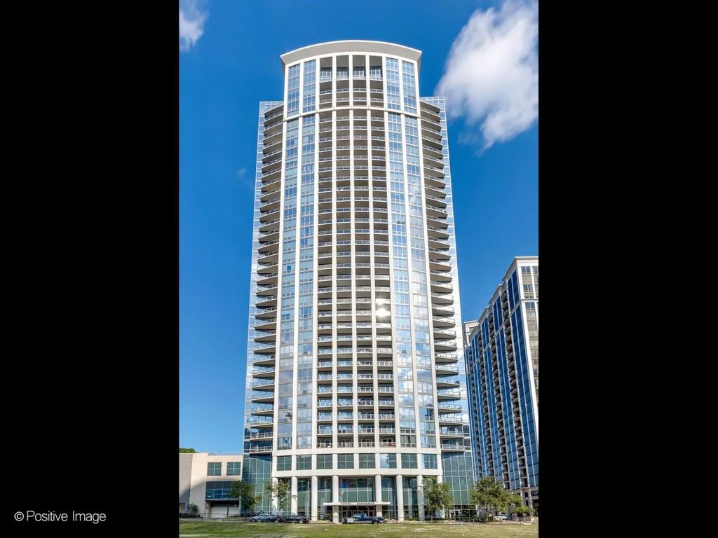 1235 S Prairie Avenue 1404, Chicago, 60605