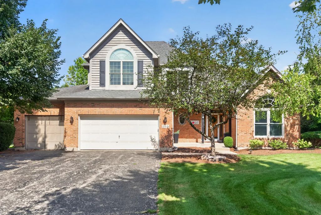 305 Windsor Circle, St. Charles