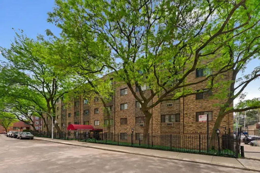 611 W Patterson Avenue 420, Chicago
