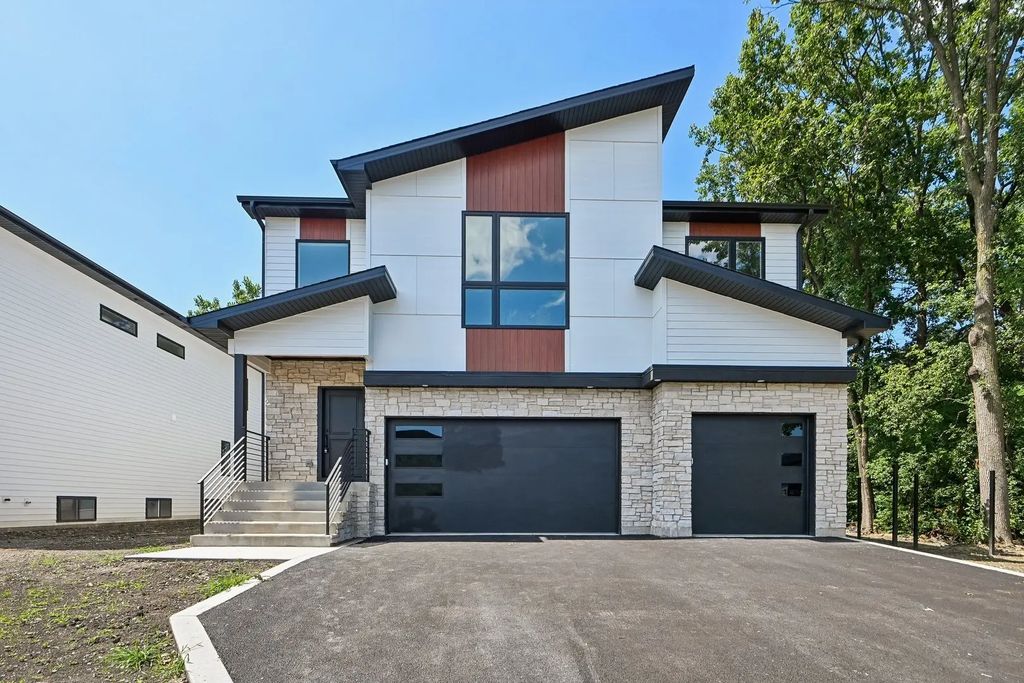 134 Pine Lane, Wood Dale