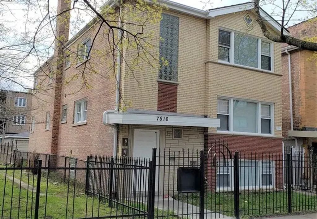 7816 S Kingston Avenue 2, Chicago