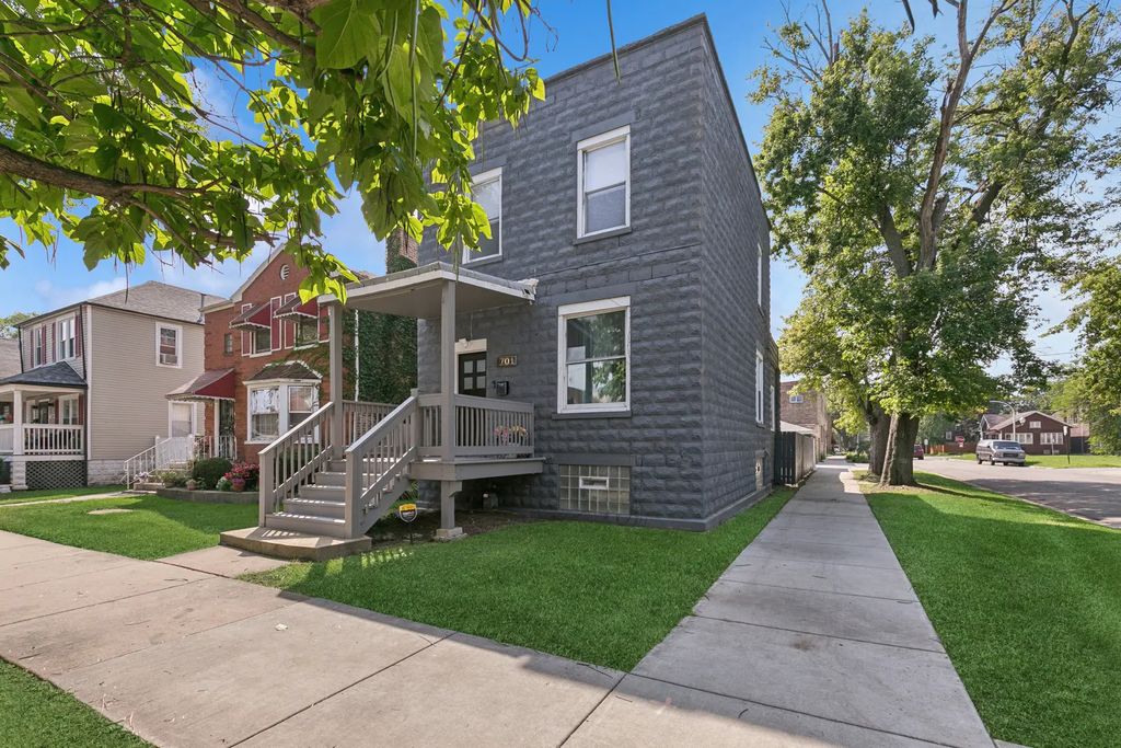 701 E 89th Place, Chicago, 60619