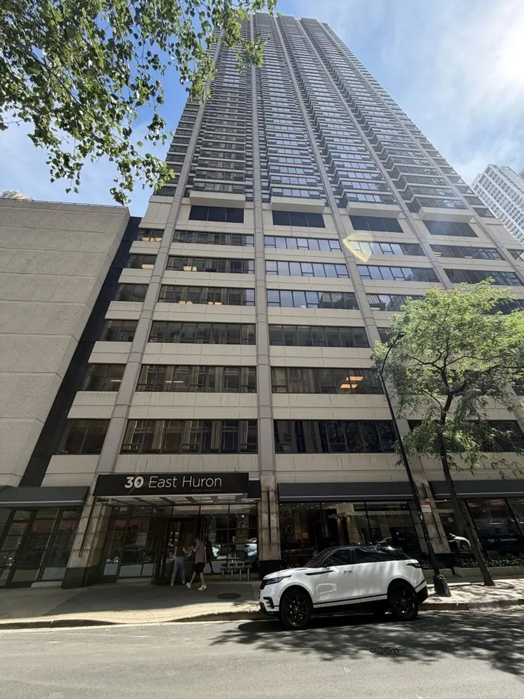 30 E Huron Street 4106, Chicago, 60611