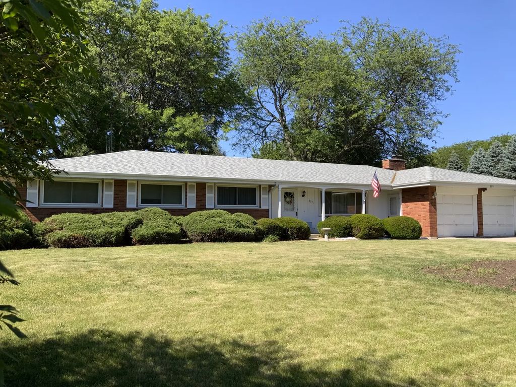 2271 Fitchome Street, Aurora