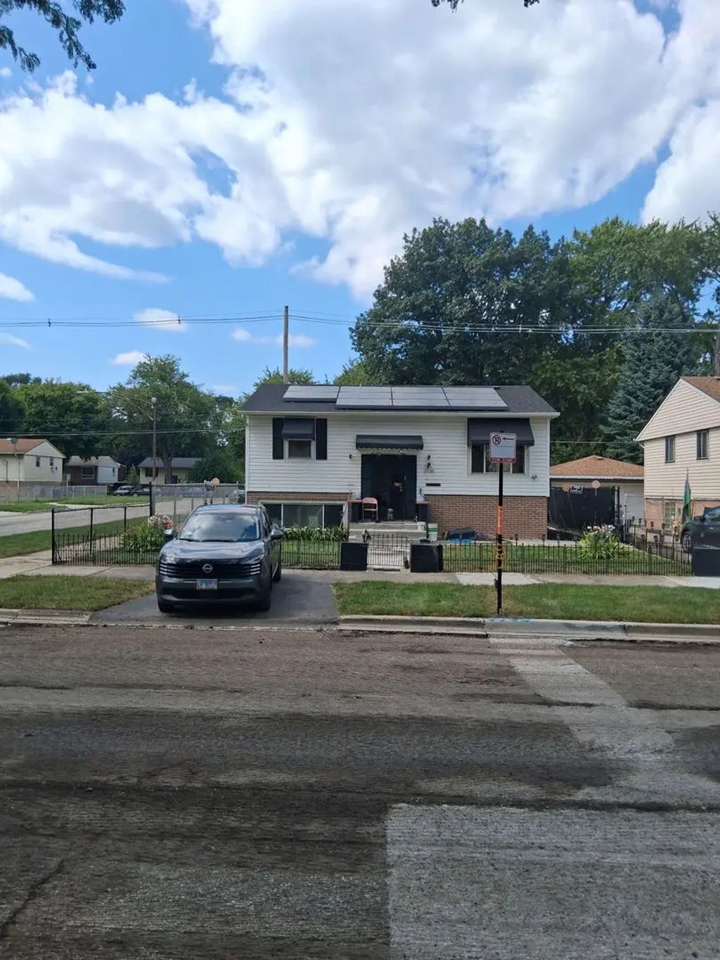 13160 S Forrestville Avenue, Chicago, 60827
