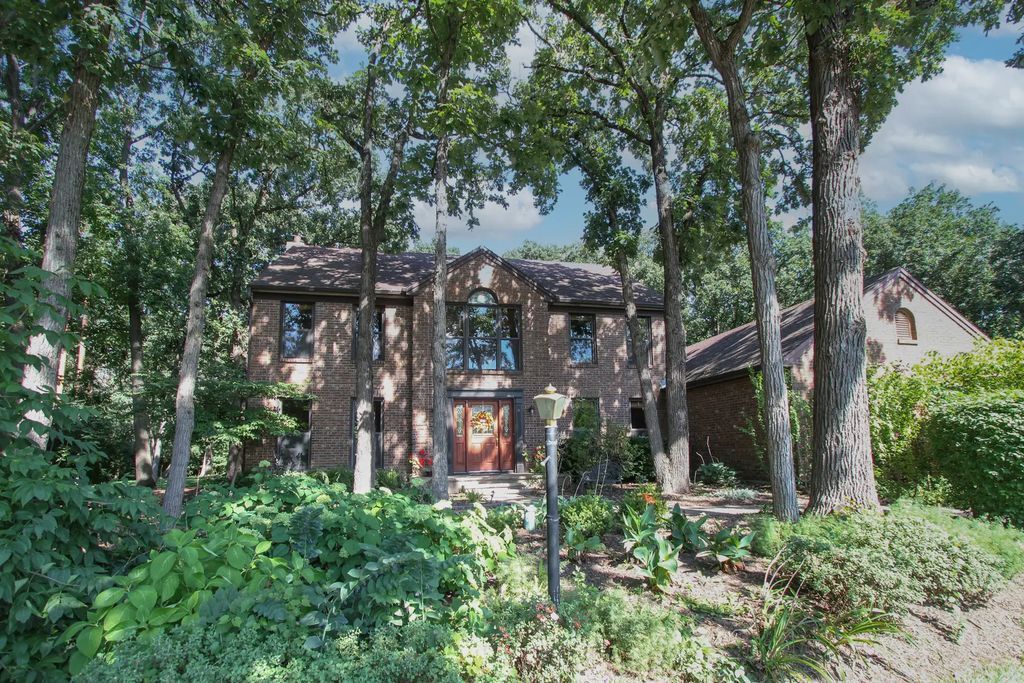 24530 Hummingbird Court, Barrington