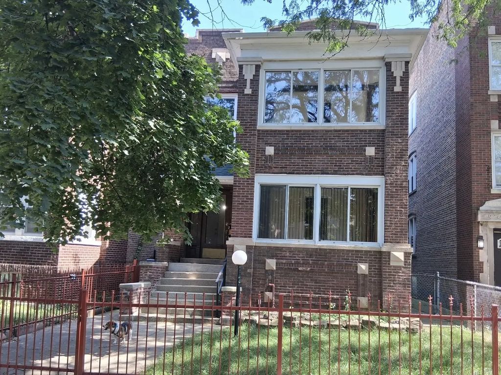 8129 S Evans Avenue 1, Chicago