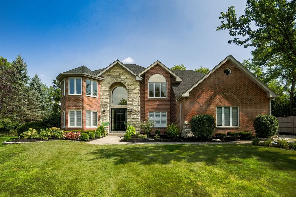 13701 Oak Tree Lane, Lemont