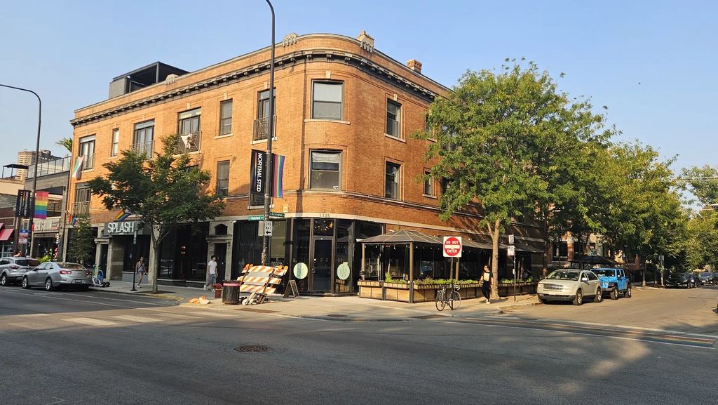 3337 N Halsted Street 2, Chicago