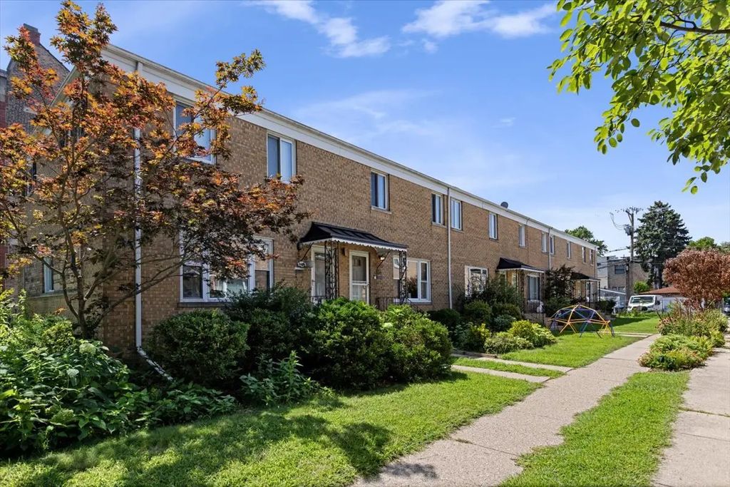 4618 N Paulina Street, Chicago, 60640
