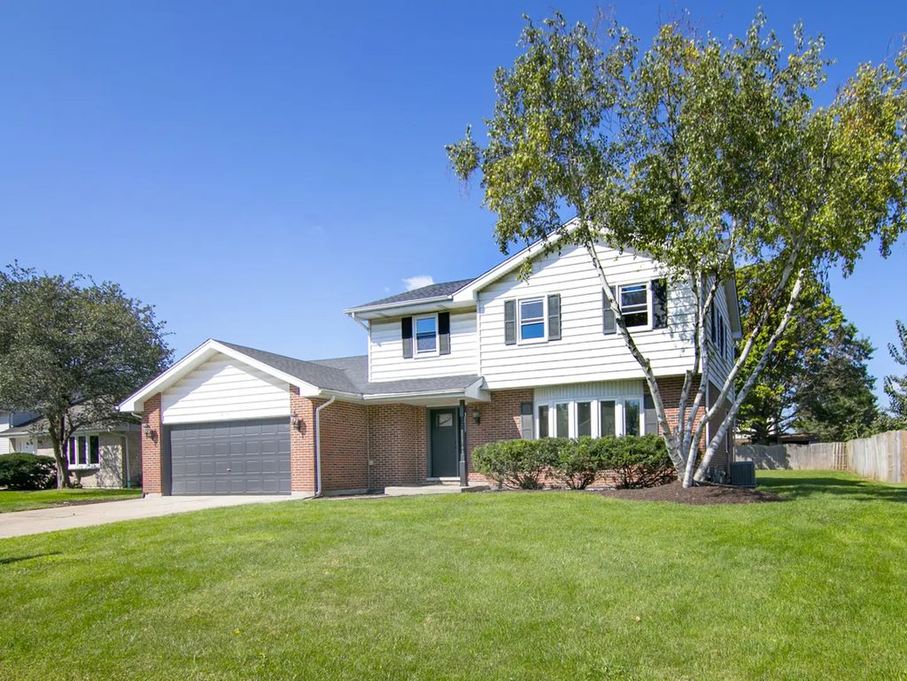 1413 Delmar Drive, New Lenox