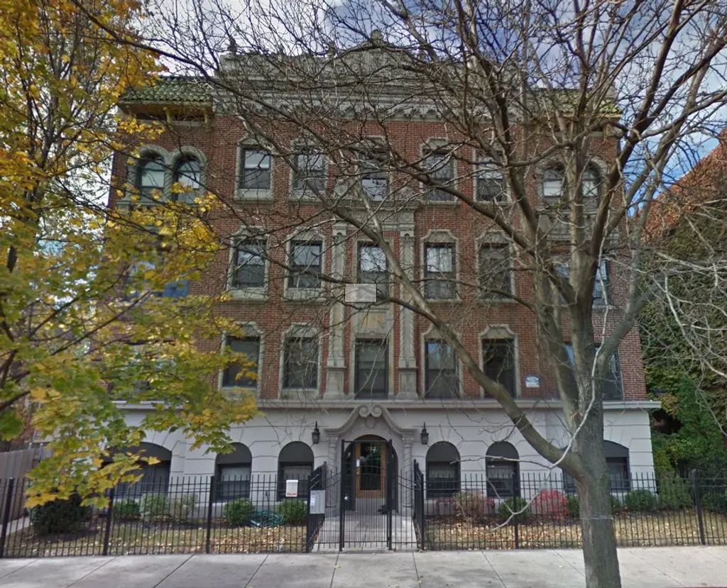 1742 N Humboldt Boulevard 306, Chicago