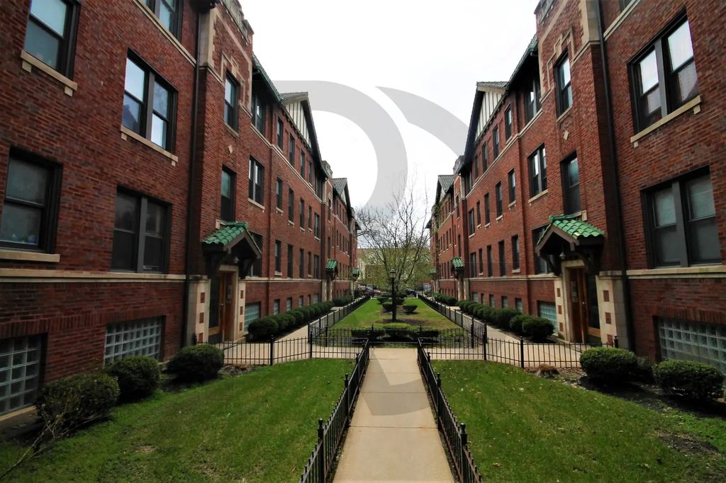 3312 W Schubert Avenue 2aa, Chicago