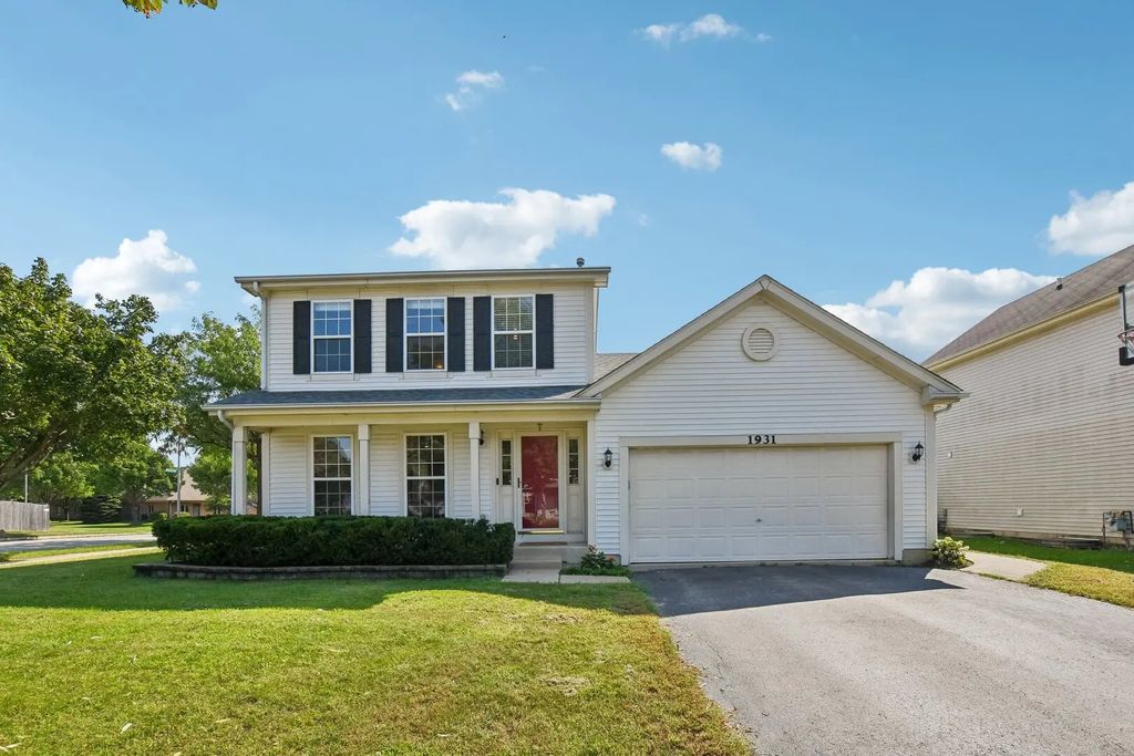 1931 Crossing Court, Naperville