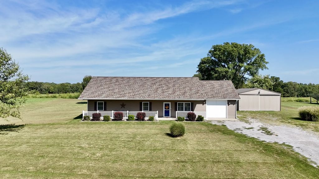 1050 Campground Road, Ava