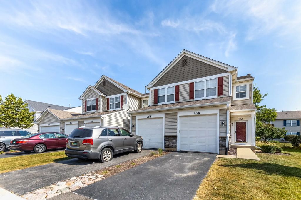 756 Woodewind Drive, Naperville