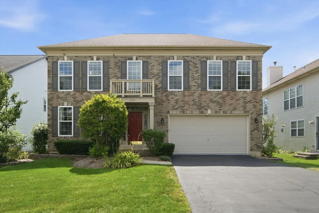 1379 W Deer Court, Palatine