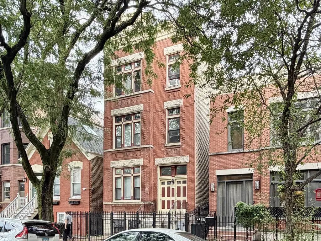 1129 N Winchester Avenue Ch2, Chicago