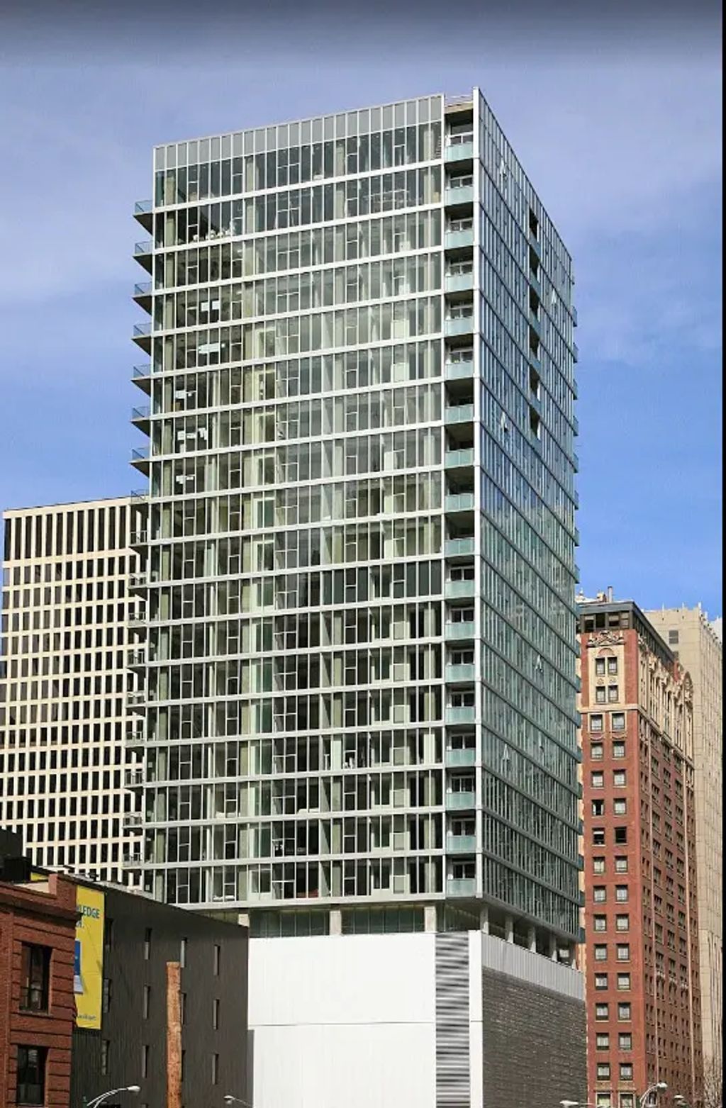550 N Saint Clair Street 1103, Chicago, 60611