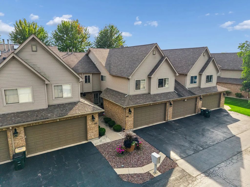 814 W Il Route 173 814, Antioch