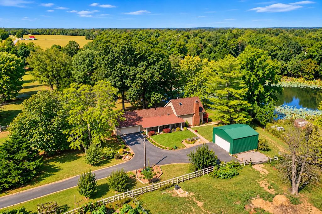 5378 E Houston Road, Woodlawn