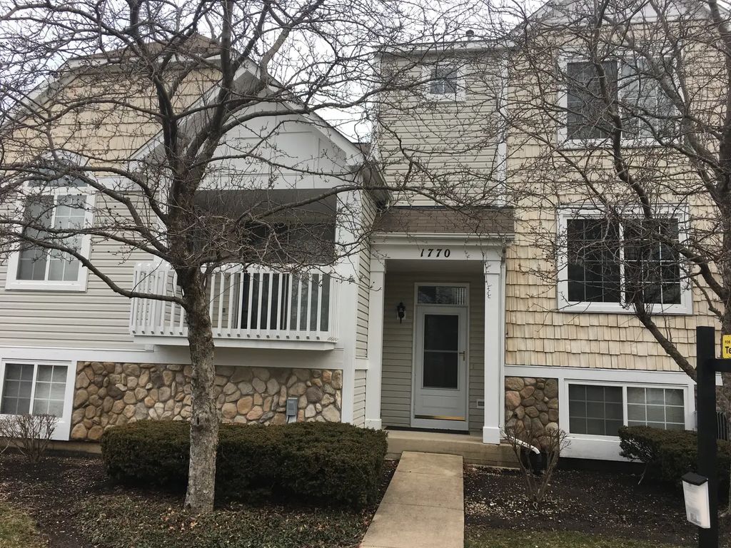1770 Middlebury Drive, Aurora